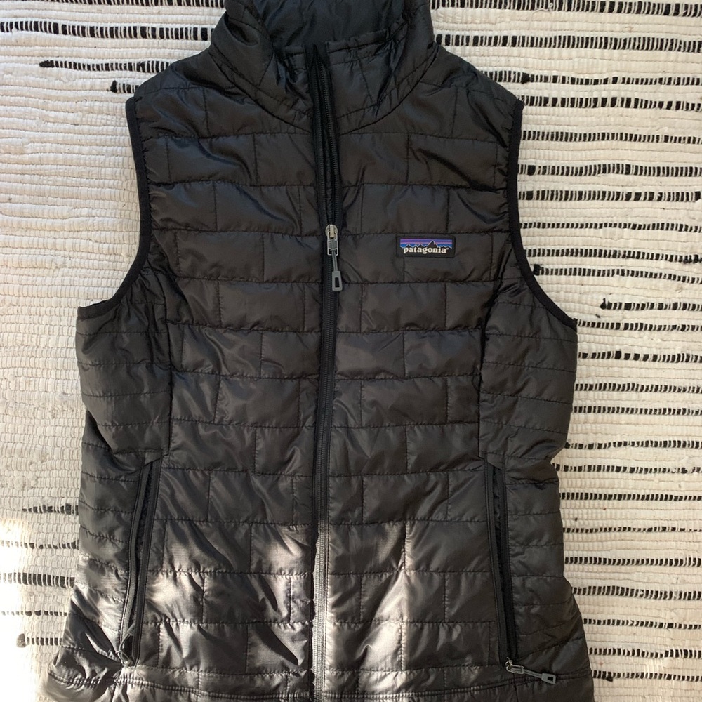 Patagonia Women’s Nano puff vest